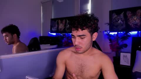 Snapshot of lucascarterr chatting on 11/30/25, 04:11 lucascarterr online show from 11/30/25, 04:11