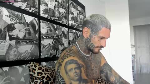 Snapshot of lucasexclusive chatting on 02/04/25, 08:46 lucasexclusive online show from 02/04/25, 08:46