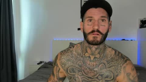 lucasexclusive online show from 04/25/26, 06:05