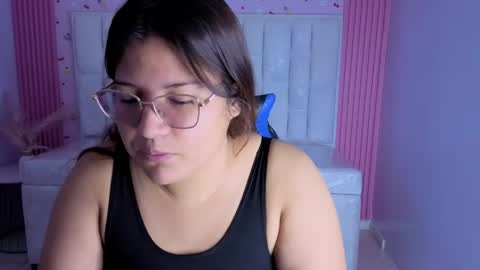 Lucero  online show from 04/21/26, 03:13