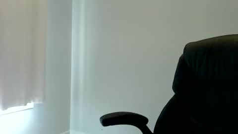 luchislounge online show from 04/19/26, 05:34