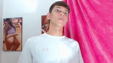 Snapshot of luchocole chatting on 04/05/26, 07:22 LUCHO HOT online show from 04/05/26, 07:22