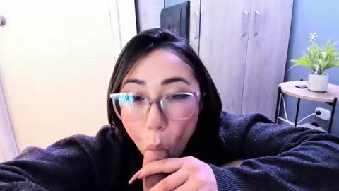 Luci y Fer online show from 03/11/25, 01:48