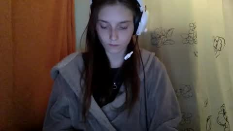 Luci Layne online show from 04/30/26, 11:09
