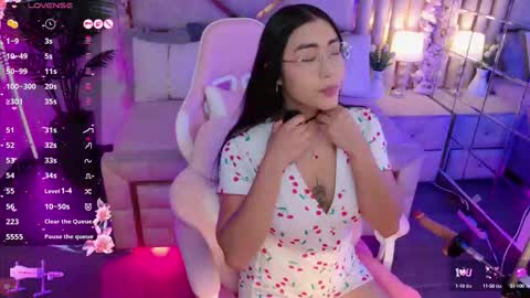 Snapshot of luci_tender chatting on 10/03/25, 12:29 hanna online show from 10/03/25, 12:29