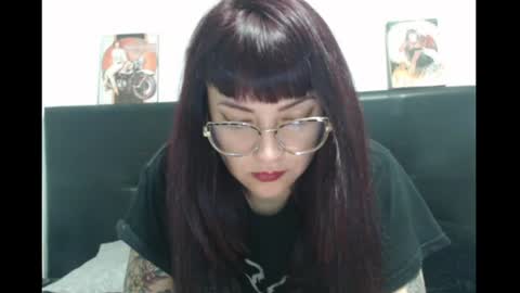 Snapshot of lucia_d_carton chatting on 04/29/26, 03:21 Lulu DCarton online show from 04/29/26, 03:21