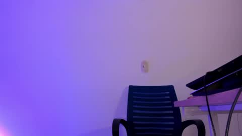 Lucia online show from 04/09/26, 12:43