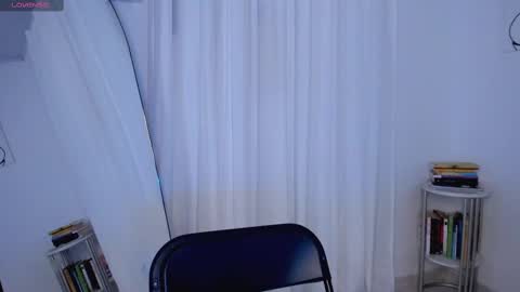 Lucia online show from 02/10/25, 10:09