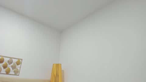 lucia_lorenz online show from 02/03/26, 11:15