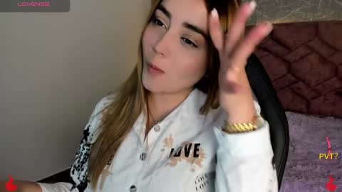 Snapshot of lucia_star_ chatting on 12/05/24, 07:17 lucia star online show from 12/05/24, 07:17