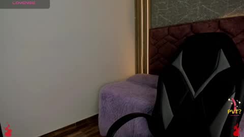 Snapshot of lucia_star_ chatting on 12/27/24, 08:07 lucia star online show from 12/27/24, 08:07