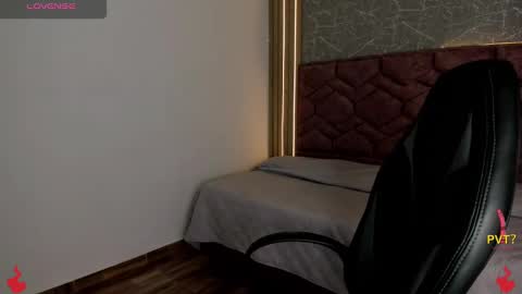 Snapshot of lucia_star_ chatting on 01/08/25, 09:34 lucia star online show from 01/08/25, 09:34