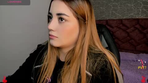 Snapshot of lucia_star_ chatting on 01/13/25, 06:05 lucia star online show from 01/13/25, 06:05