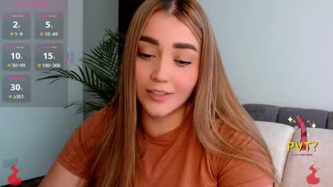 Snapshot of lucia_star_ chatting on 10/16/25, 09:05 lucia star online show from 10/16/25, 09:05