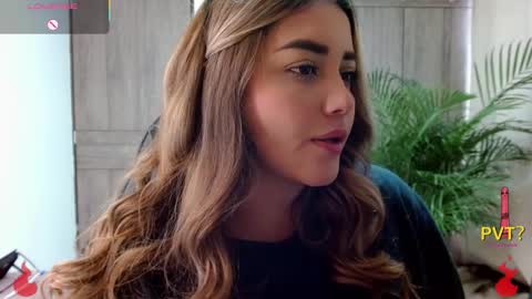 lucia star  online show from 02/02/26, 04:49