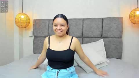 LUCIA  online show from 09/20/25, 12:06