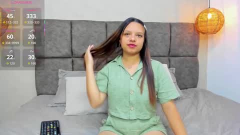 LUCIA  online show from 10/01/25, 12:11