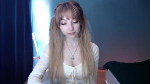 Lucy online show from 02/21/25, 01:55