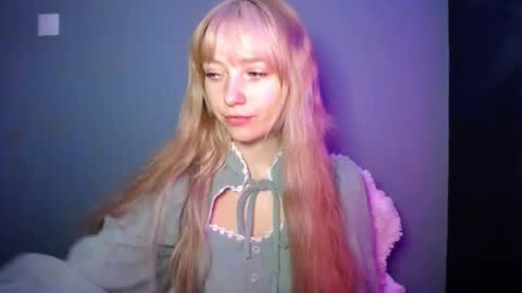 Lucy online show from 09/16/25, 06:31