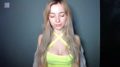 Lucy online show from 12/15/25, 01:26