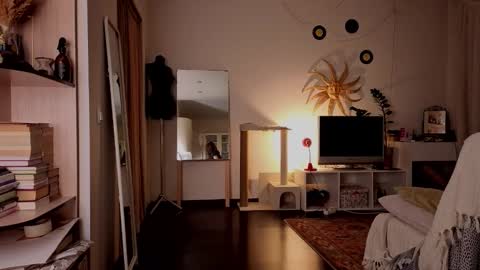 Lucia online show from 01/18/26, 06:23