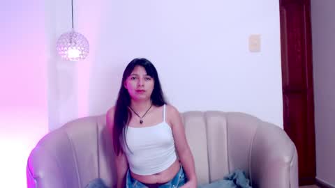 Snapshot of luciaferrero chatting on 12/31/24, 11:53 LuciaFerrero online show from 12/31/24, 11:53