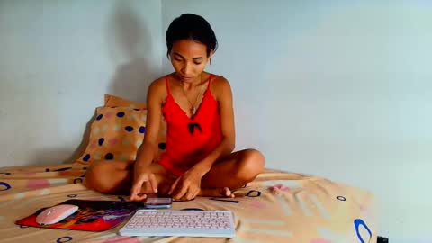 Snapshot of luciana_daza chatting on 02/15/25, 03:20 Luciana online show from 02/15/25, 03:20