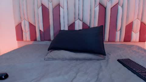 instagram luciana417  online show from 09/18/25, 03:08