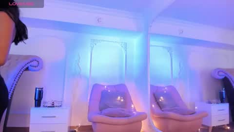 Luciana online show from 10/26/25, 06:03