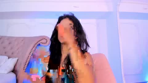 Luciana online show from 04/04/26, 09:01