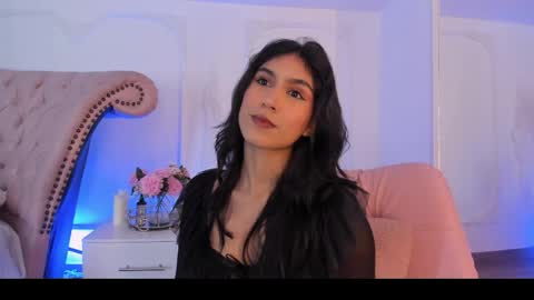 Luciana online show from 04/15/26, 08:42