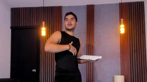Luciano online show from 05/27/26, 03:09