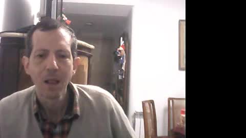 Snapshot of lucianoaxel chatting on 12/25/24, 10:59 Luciano online show from 12/25/24, 10:59