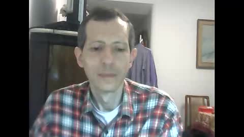 Snapshot of lucianoaxel chatting on 12/27/24, 12:39 Luciano online show from 12/27/24, 12:39