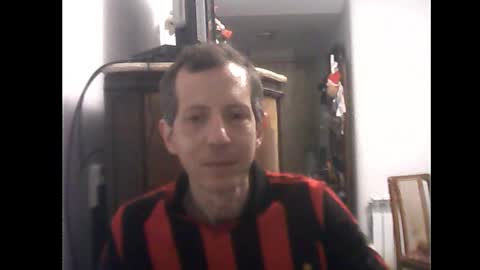 Snapshot of lucianoaxel chatting on 01/15/25, 01:02 Luciano online show from 01/15/25, 01:02