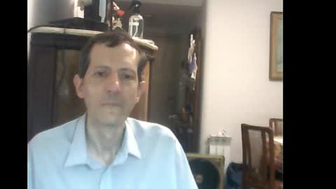 Snapshot of lucianoaxel chatting on 02/16/25, 01:25 Luciano online show from 02/16/25, 01:25