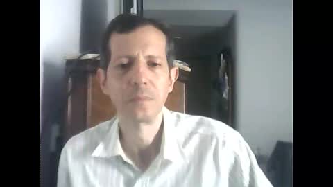Snapshot of lucianoaxel chatting on 03/01/25, 06:11 Luciano online show from 03/01/25, 06:11