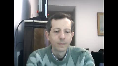 Snapshot of lucianoaxel chatting on 09/30/25, 06:35 Luciano online show from 09/30/25, 06:35