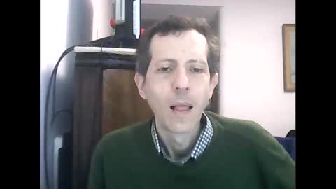 Snapshot of lucianoaxel chatting on 10/03/25, 02:08 Luciano online show from 10/03/25, 02:08