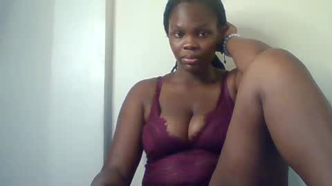 luciaresa online show from 07/01/26, 06:26