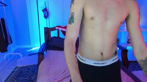 Angelok online show from 12/19/25, 08:38