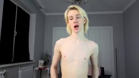 Angelok online show from 03/12/26, 01:17