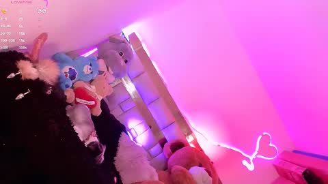 Luci online show from 02/22/25, 01:02