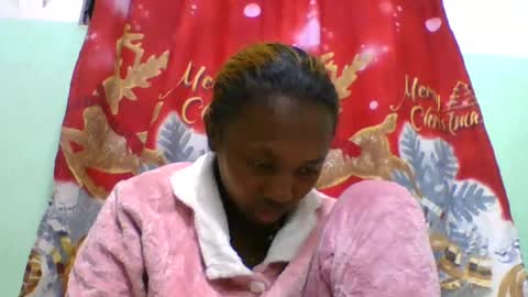 Snapshot of lucie196645 chatting on 07/07/26, 06:34 lucie196645 online show from 07/07/26, 06:34