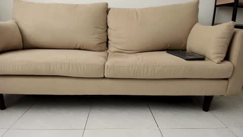 Lucie online show from 01/31/25, 09:05