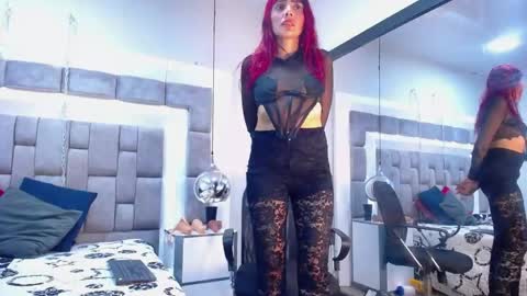 Lucie Red online show from 06/07/26, 07:50