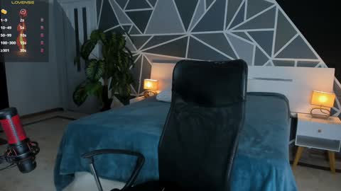 Lucy  online show from 12/05/24, 12:11