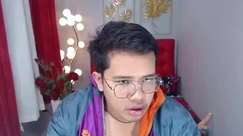 Snapshot of luciferhotcum chatting on 02/02/25, 10:28 Luciferhotcum online show from 02/02/25, 10:28