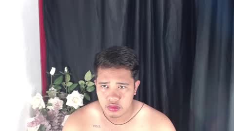 Snapshot of luciferhotcum chatting on 02/23/25, 09:37 Luciferhotcum online show from 02/23/25, 09:37