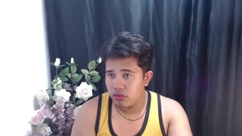 Snapshot of luciferhotcum chatting on 02/28/25, 07:35 Luciferhotcum online show from 02/28/25, 07:35